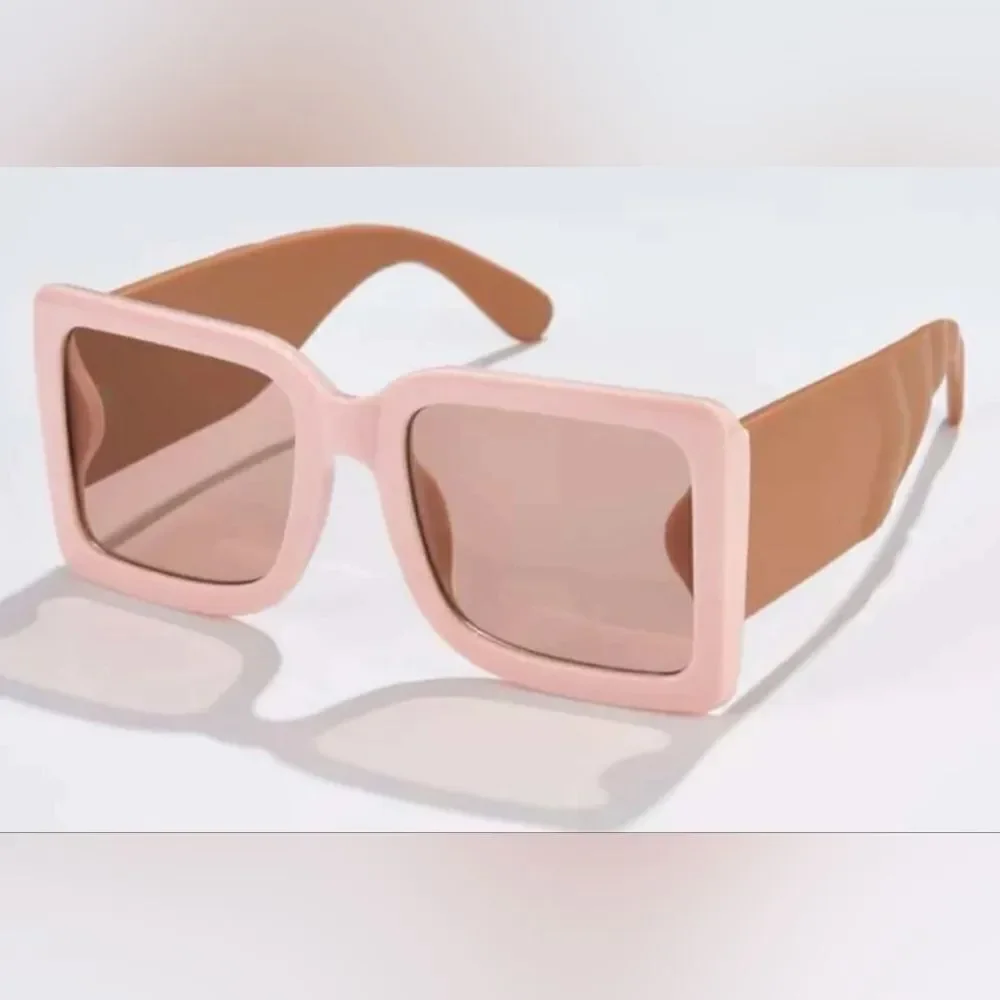 NWOT Shein Pink & Tan Sunglasses, Case, & Cleaning Cloth